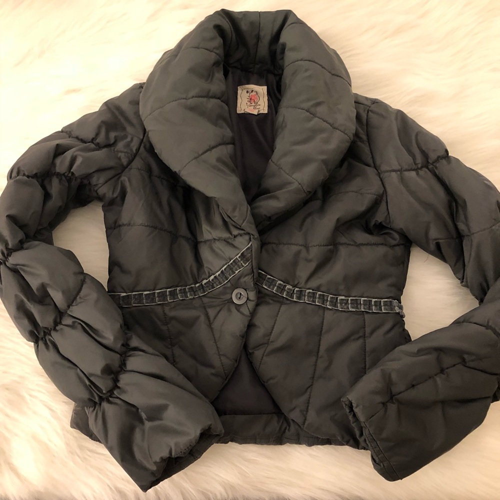 Anchor Blue Puffy Winter Jacket 🧥